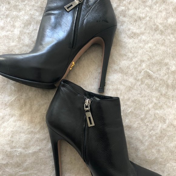 PRADA black leather platform booties- size 37.5 - Picture 4 of 6